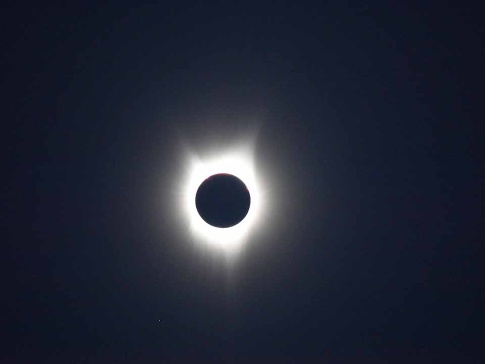 Complete Eclipse image taken by Pamela Harman