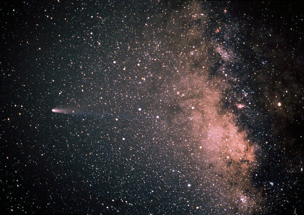 Halley's Comet and the Milky Way