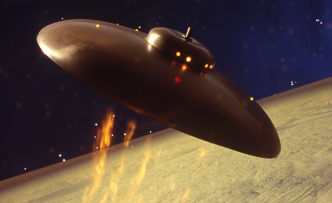 America's UFO enthusiasts have questions about the Chinese spy balloon