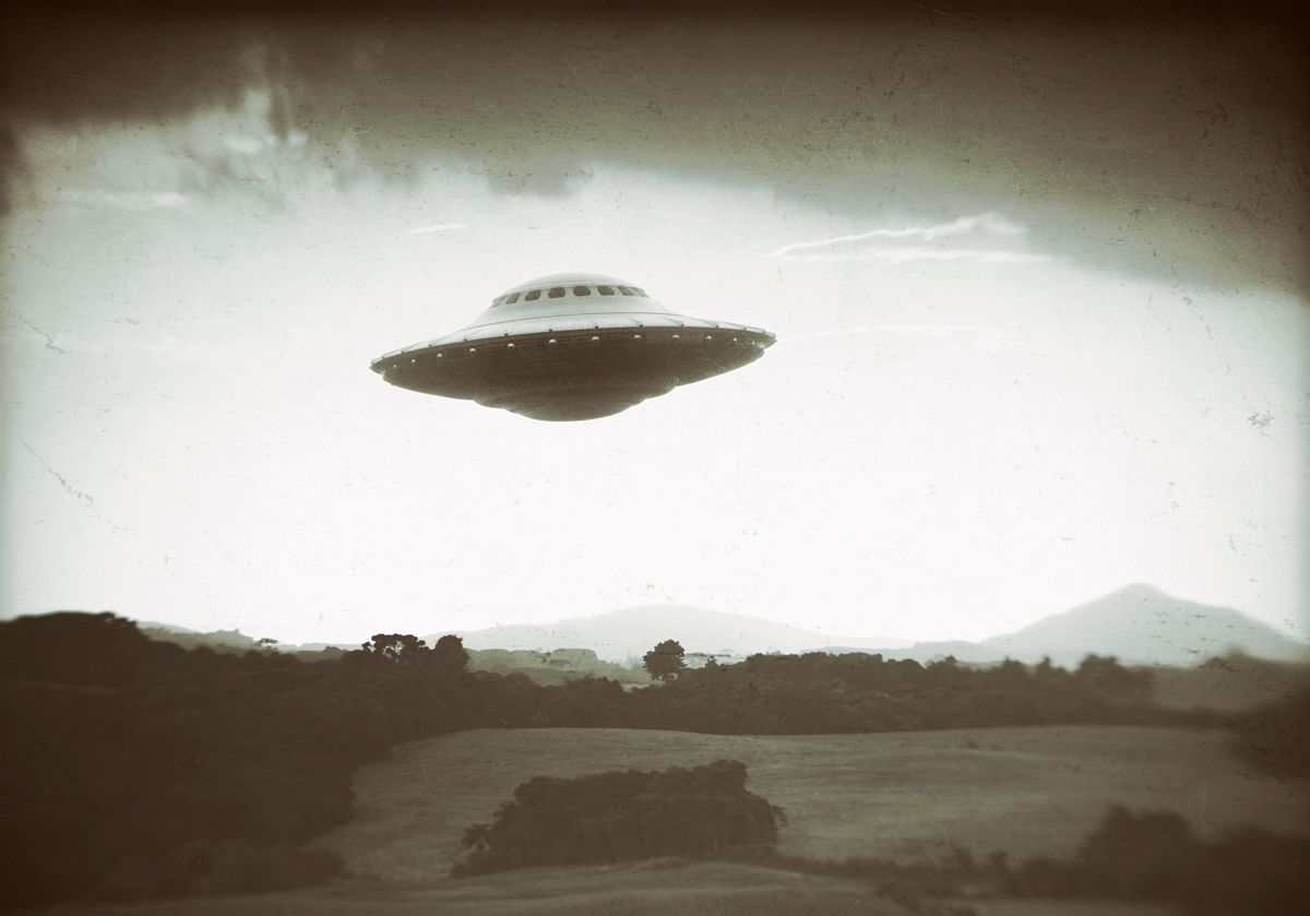 The truth is out there. But this UFO 'whistleblower' likely doesn't have it.